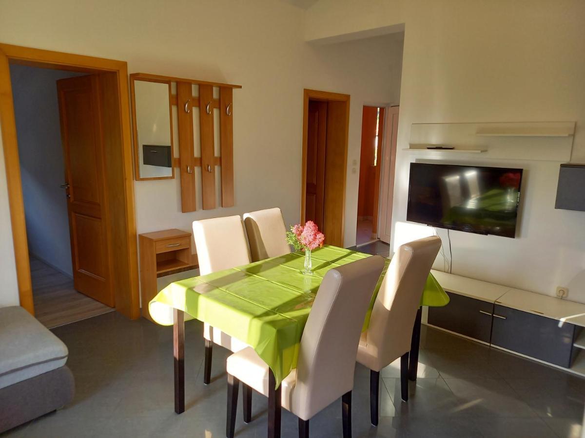 Apartment Valerija Baska  Ngoại thất bức ảnh